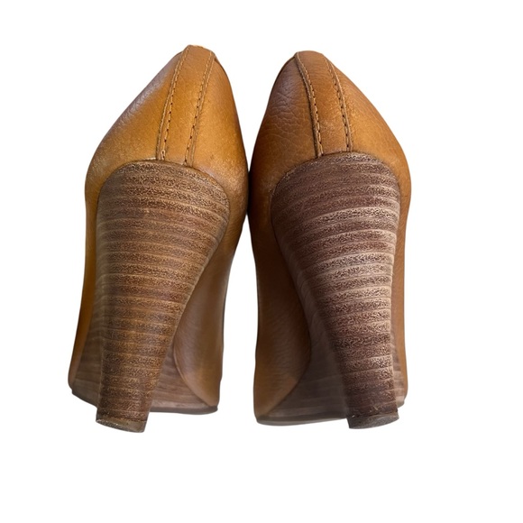 Tory Burch Selma Peep Toe Wedge in Brown Tan Tumbled Leather Women's Size 7.5 - Picture 10 of 14